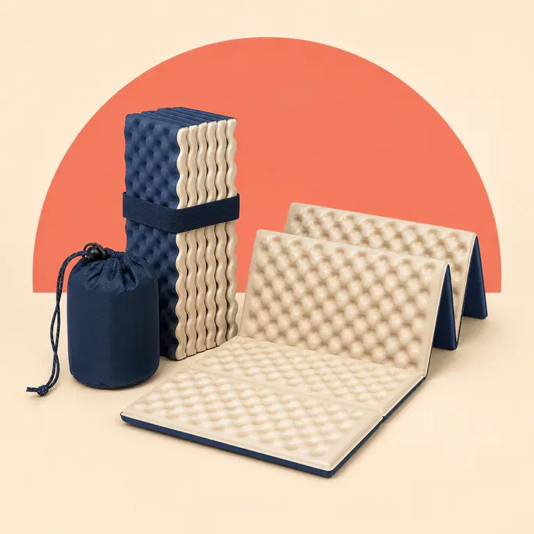 Illustration d’un concept original de tapis de randonnée pliant en mousse